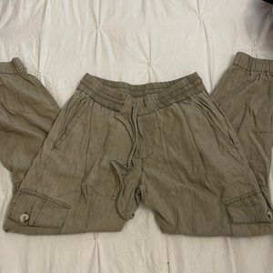 Dress Forum Cargo Pants